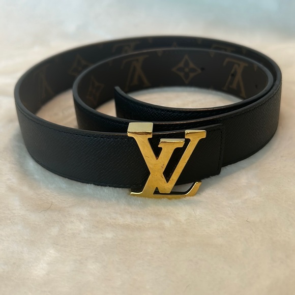 Louis Vuitton Reversible Belt - Picture 10 of 10